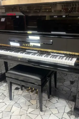 YAMAHA U3 Compra Adesso