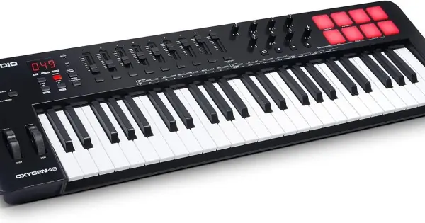 M AUDIO Oxygen 49 Mk5 - TASTIERA CONTROLLER USB MIDI 49 TASTI Reso Gratuito