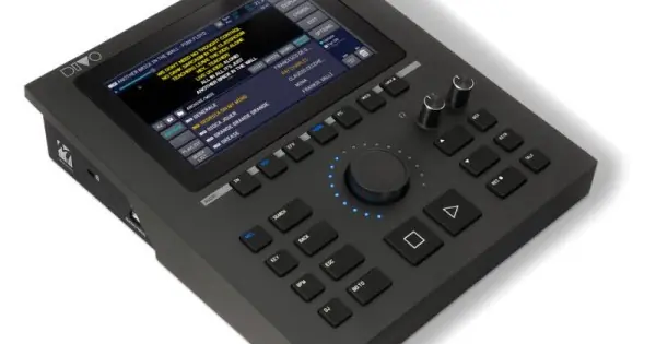 Popolare M-LIVE Divo 64 Gb - DISPOSITIVO PER LETTURA, RIPRODUZIONE E ARCHIVIAZIONE DI BASI MUSICALI CON TOUCHSCREEN