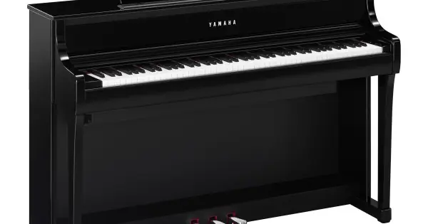 YAMAHA CLP 875PE Polished Ebony AG - PIANOFORTE DIGITALE 88 TASTI COLORE EBANO LUCIDO Offerta Del Giorno