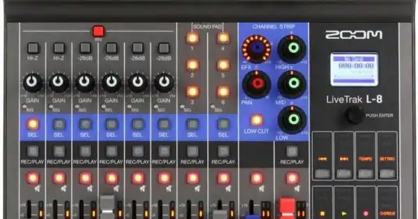 ZOOM LiveTrak L8 - MIXER DIGITALE 8 CANALI CON REGISTRATORE DIGITALE 12 TRACCE Economico